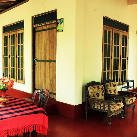 Suba Home Stay Sigirîya Extérieur photo